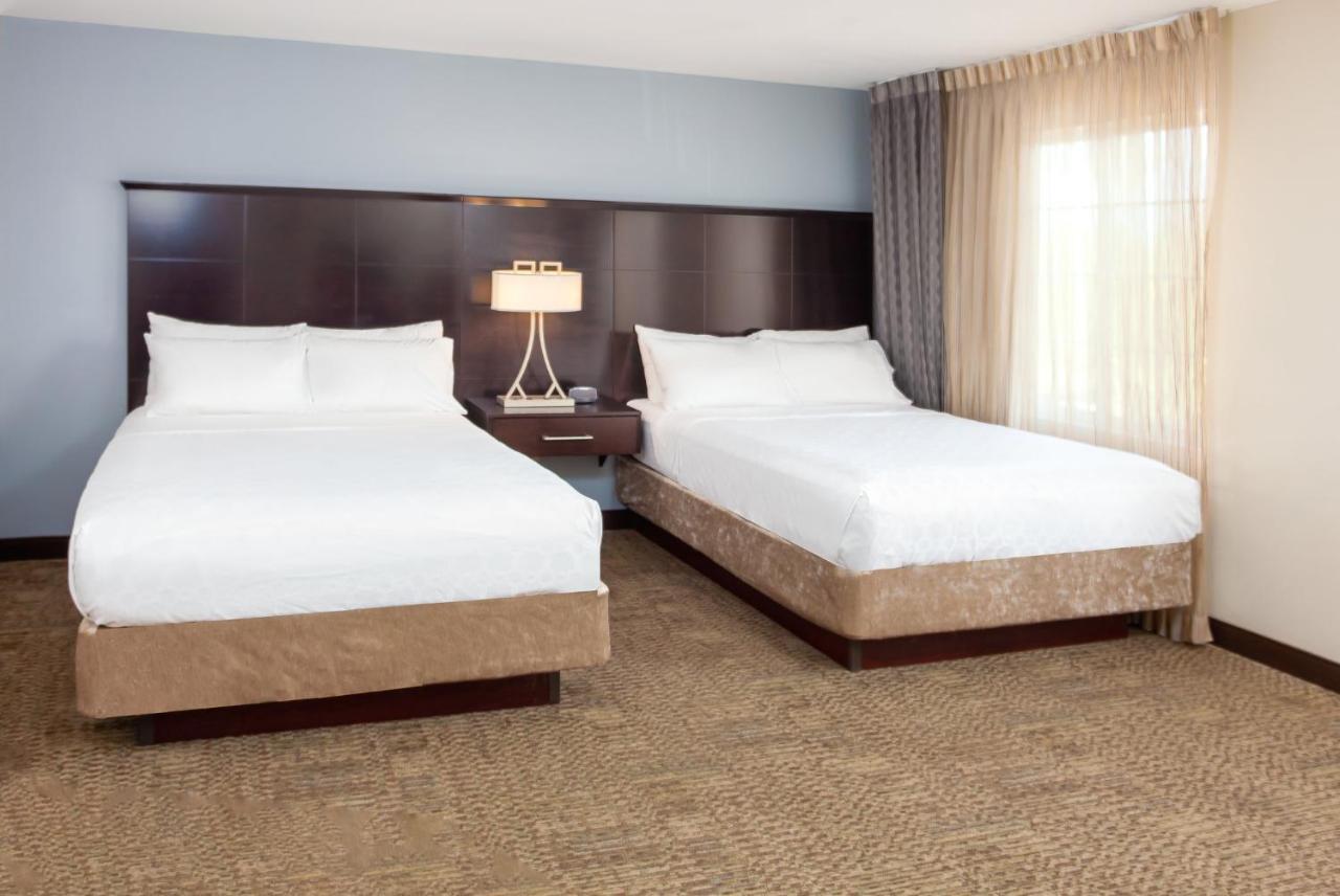 สเตย์บริดจ์ สวีท แชนด์เลอร์ Hotel ภายนอก รูปภาพ